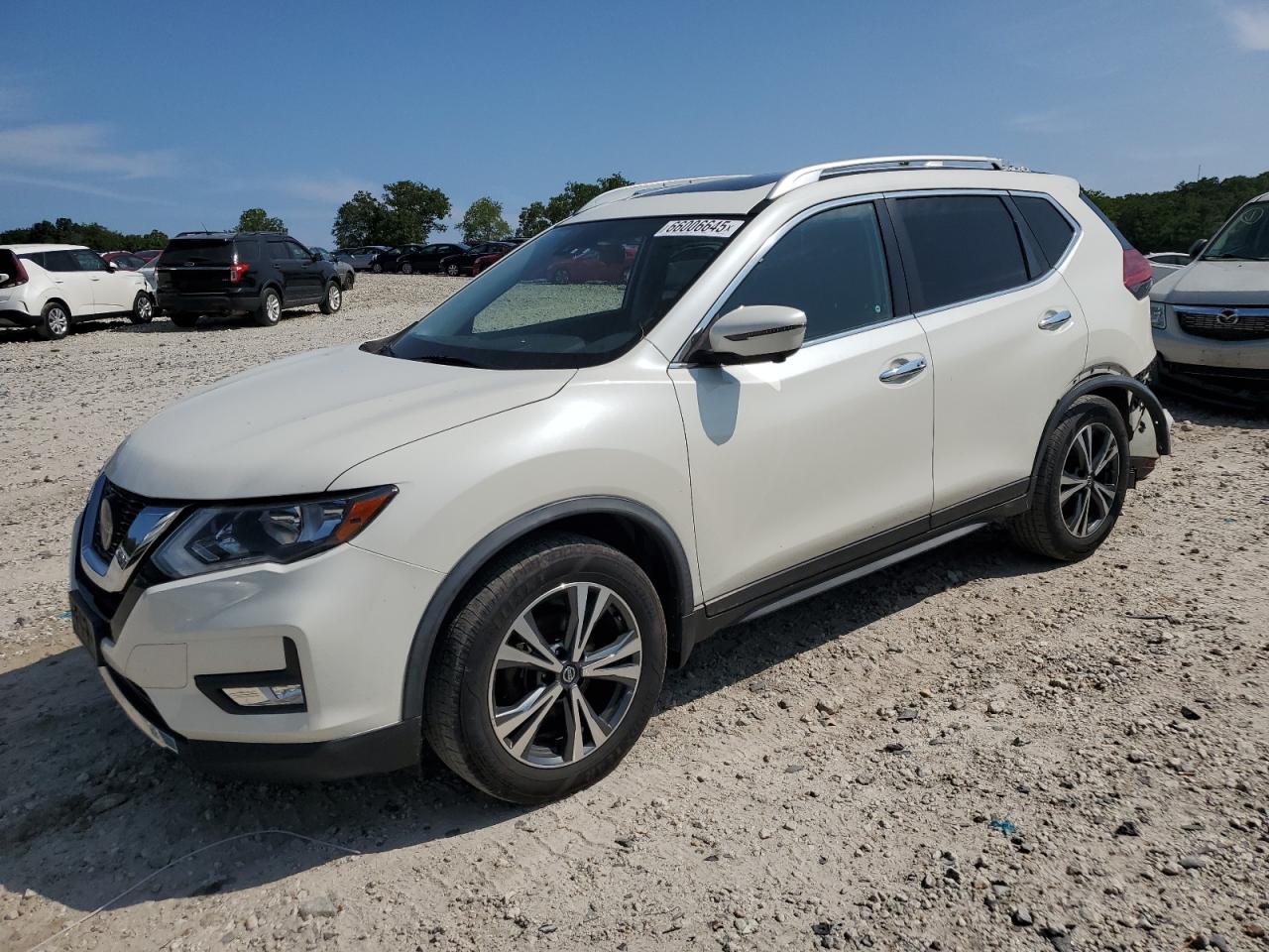 2019 Nissan Rogue s S