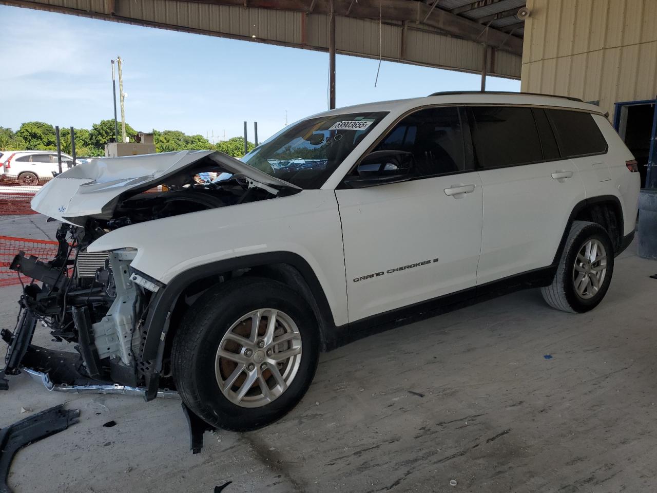 2023 Jeep Grand cherokee l laredo L LAREDO