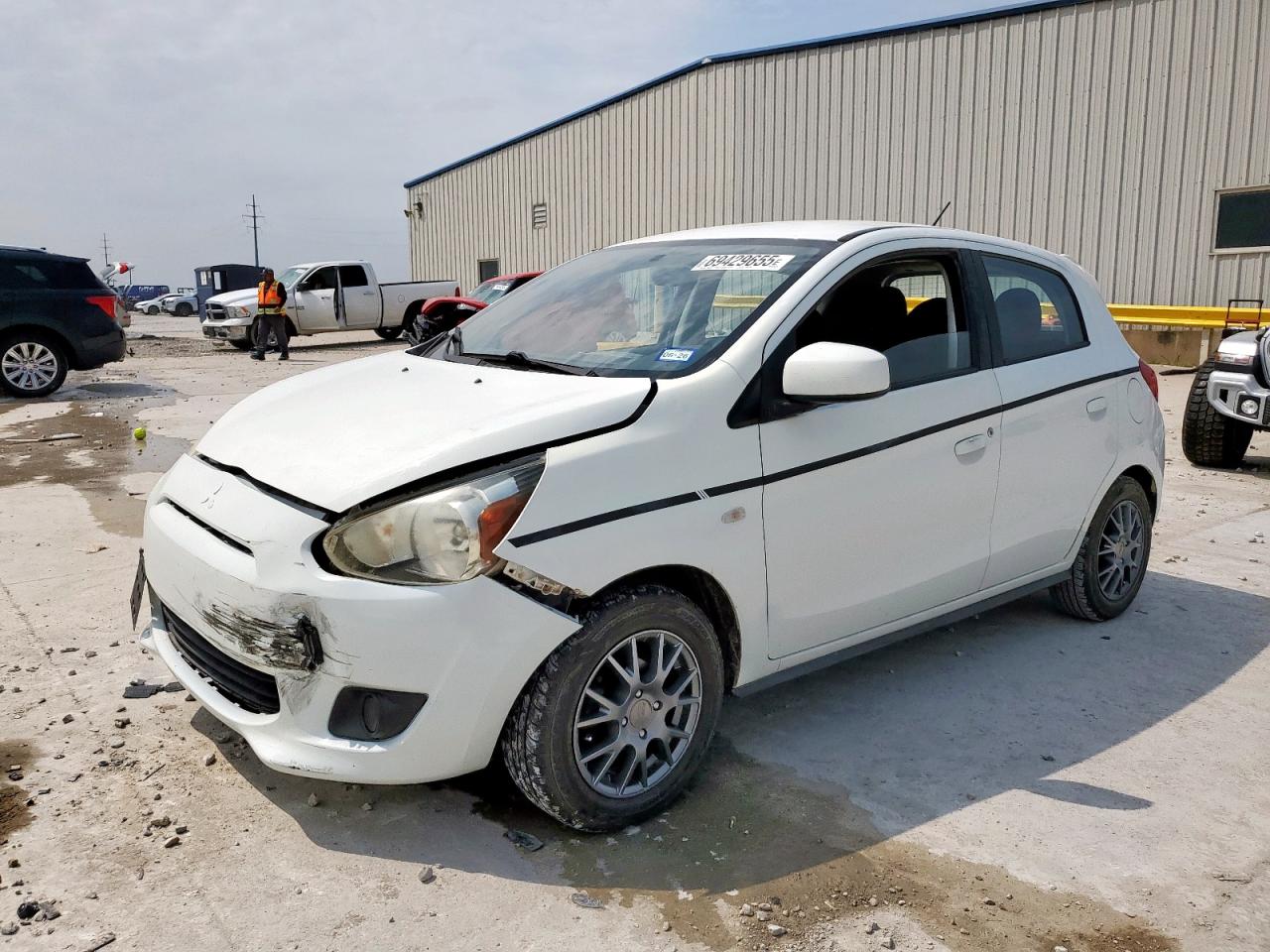2015 Mitsubishi Mirage de DE