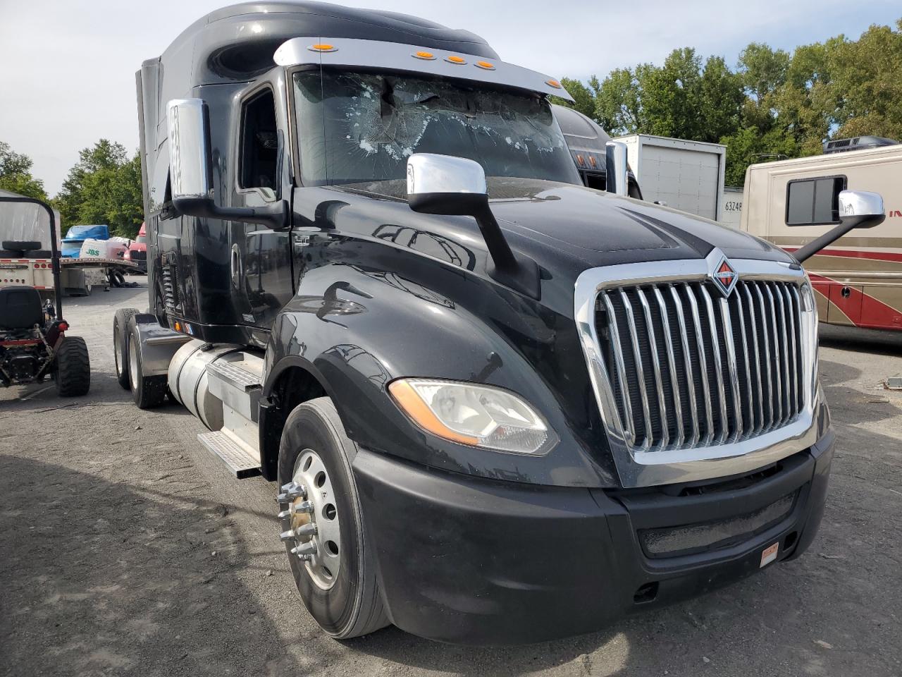2019 International Lt625 Semi Truck