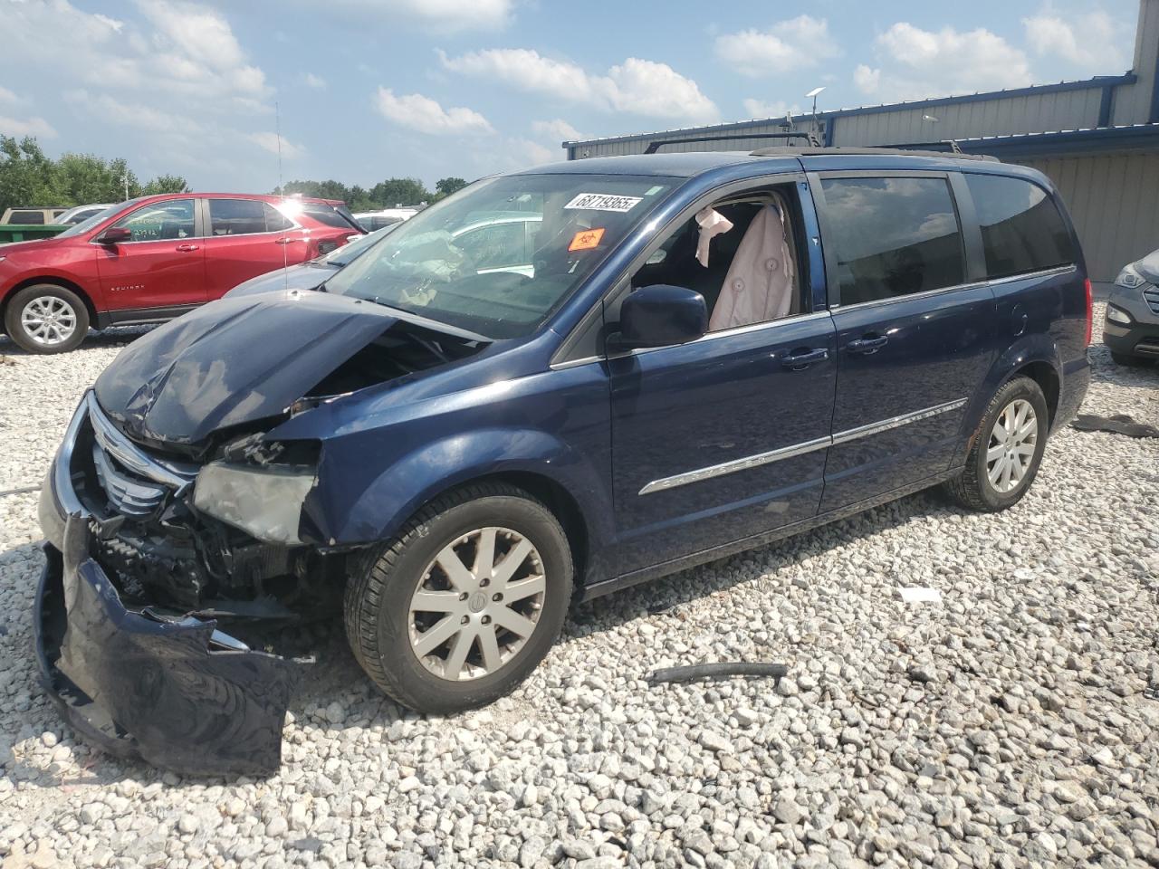 2013 Chrysler Town & cou TOURING