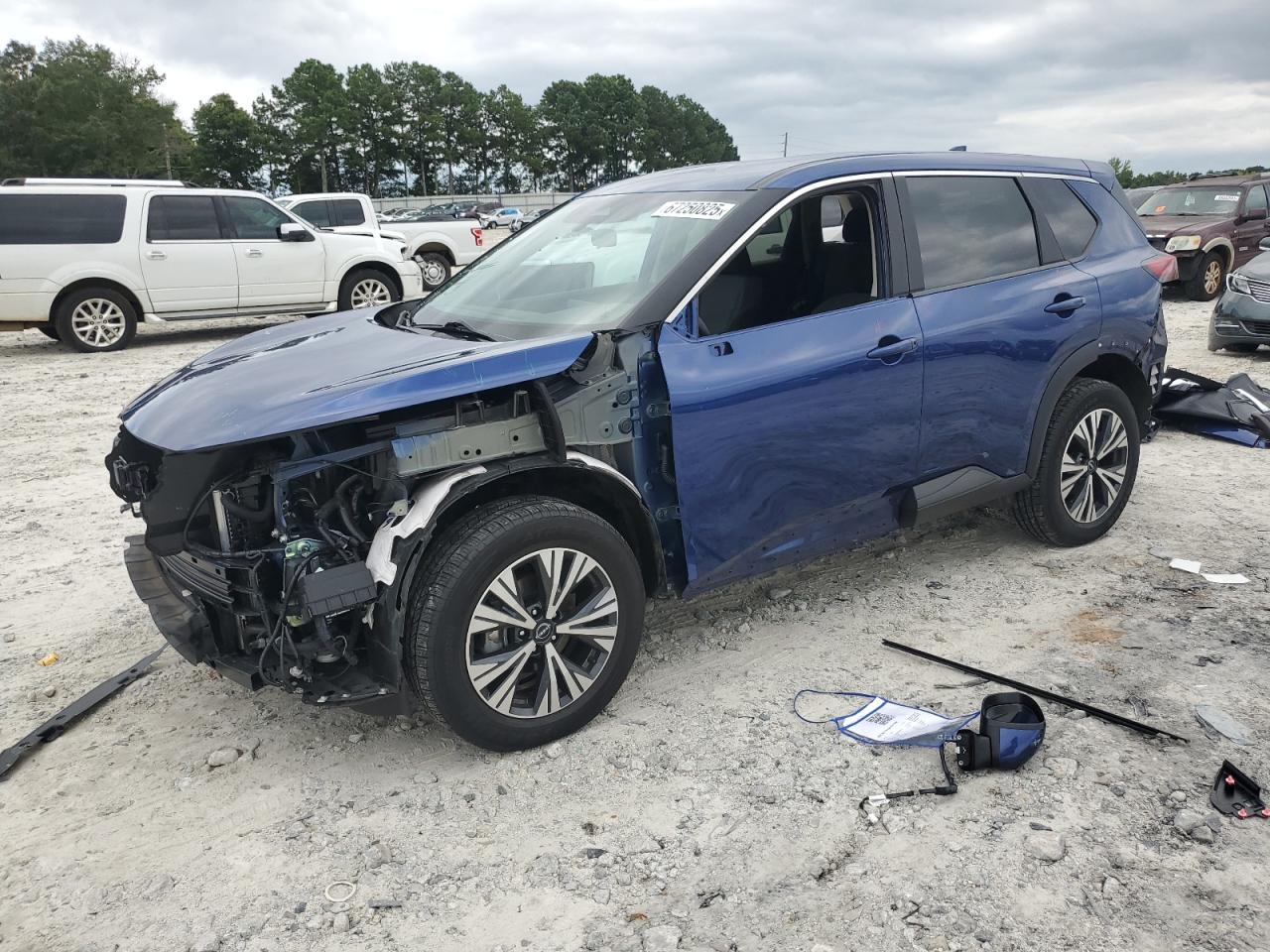 2023 Nissan Rogue sv SV
