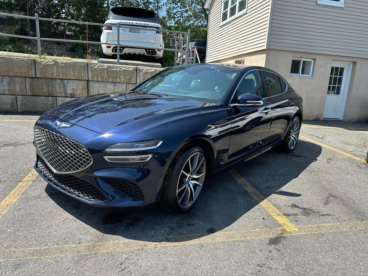 Genesis G70