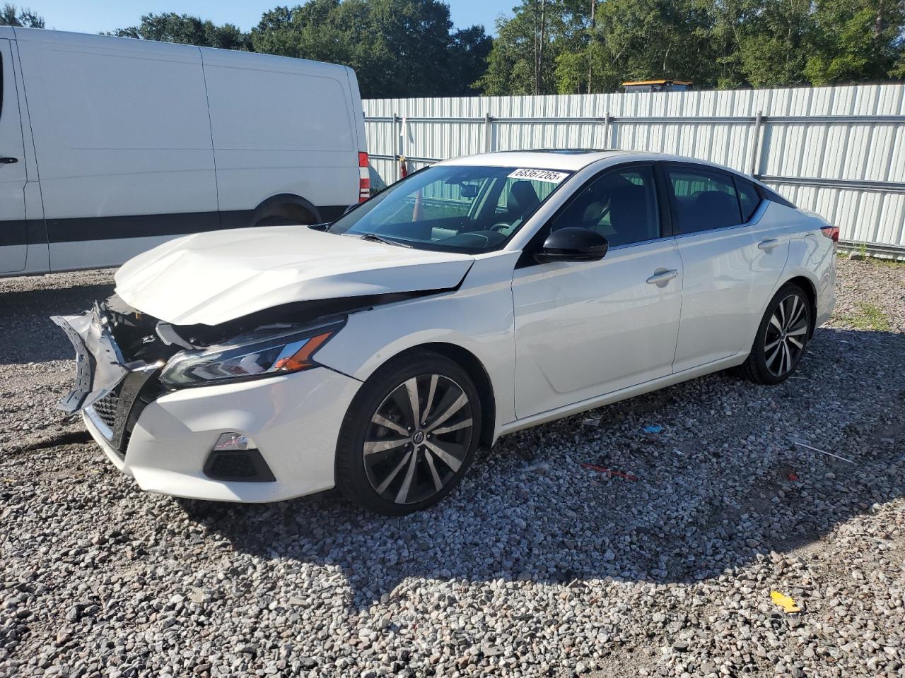 2020 Nissan Altima sr SR