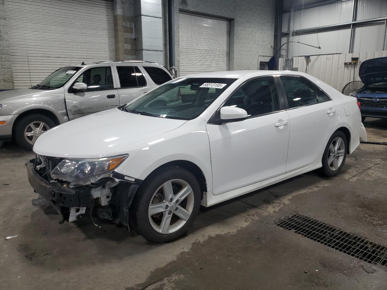 2014 Toyota Camry l L