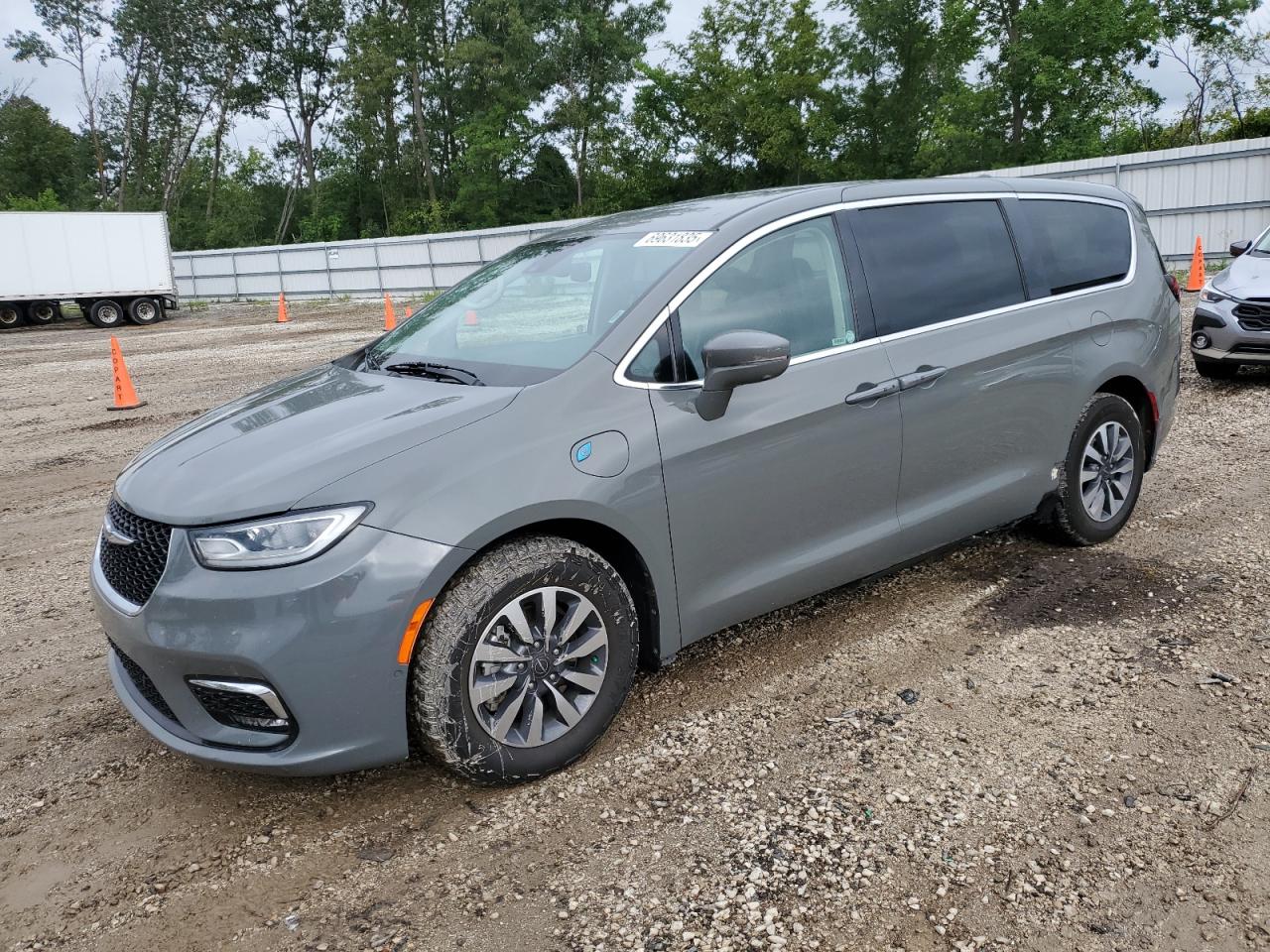 2022 Chrysler Pacifica h HYBRID TOURING L