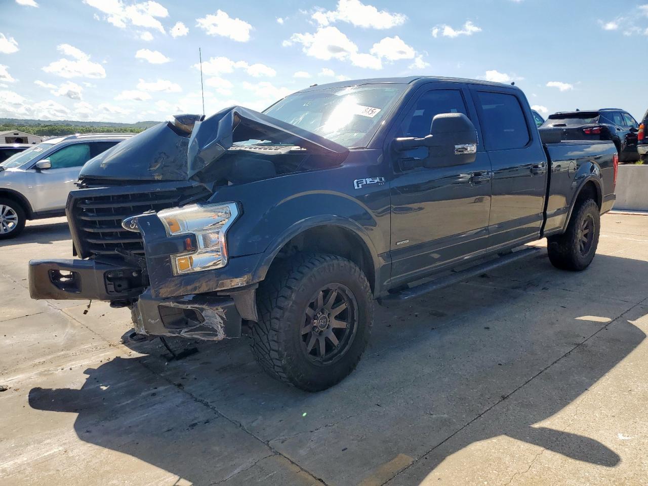 2016 Ford F150 super SUPERCREW