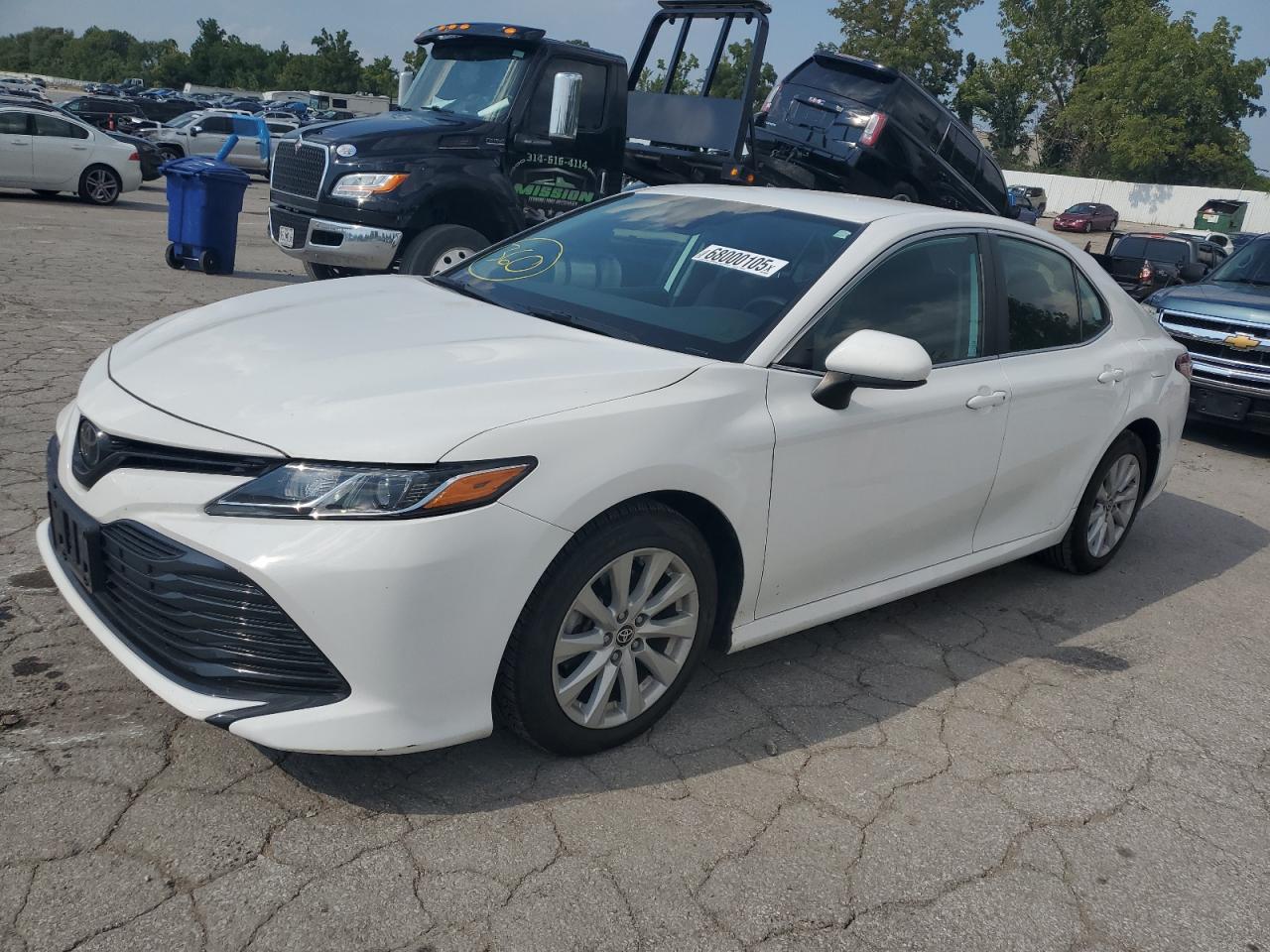 2020 Toyota Camry le LE