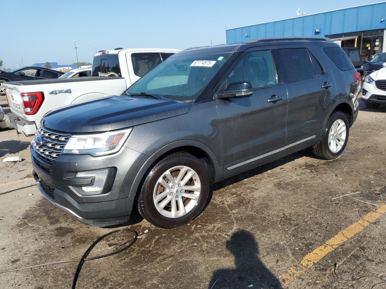 2017 Ford Explorer x XLT