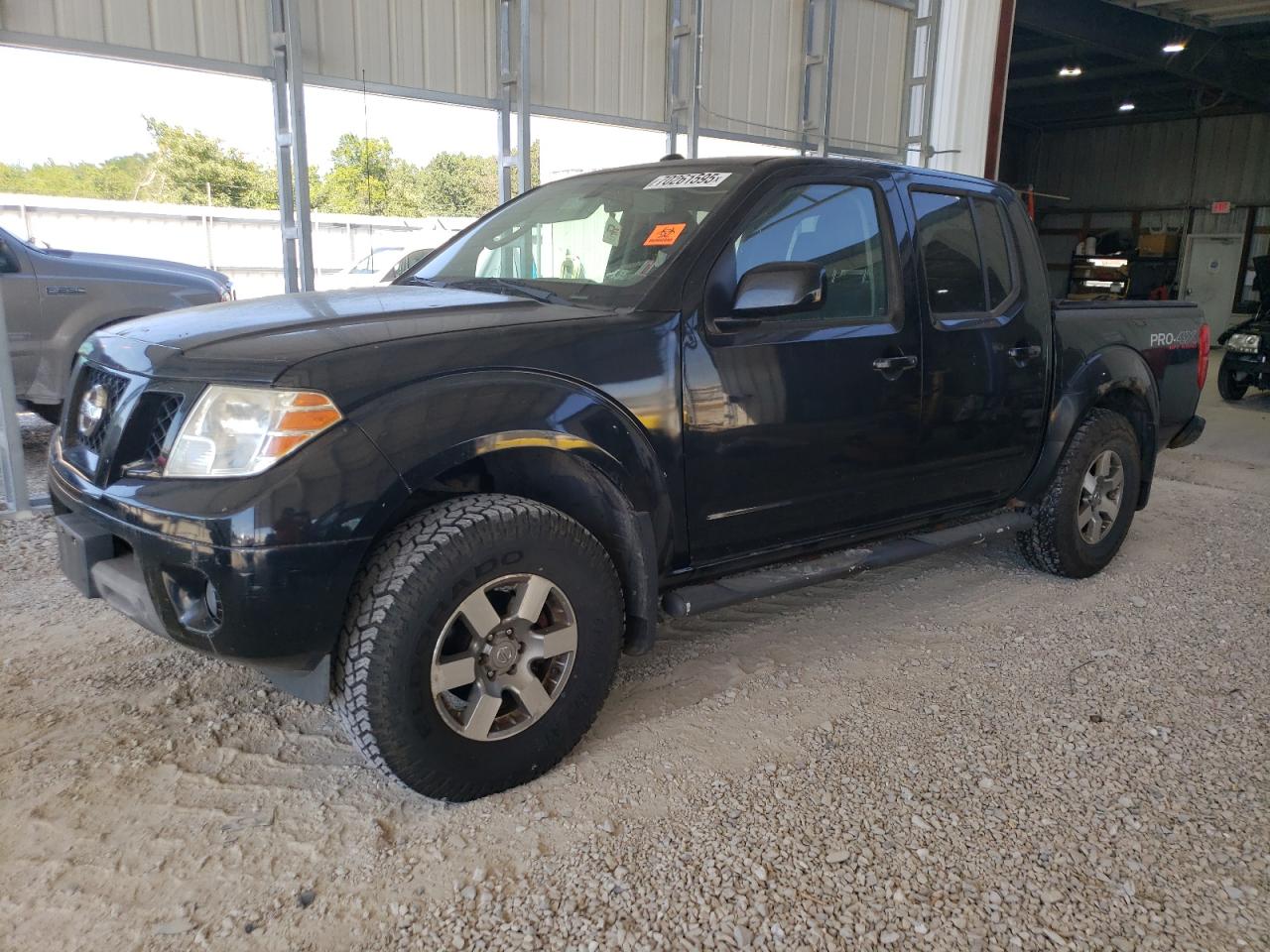 2010 Nissan Frontier c CREW CAB SE