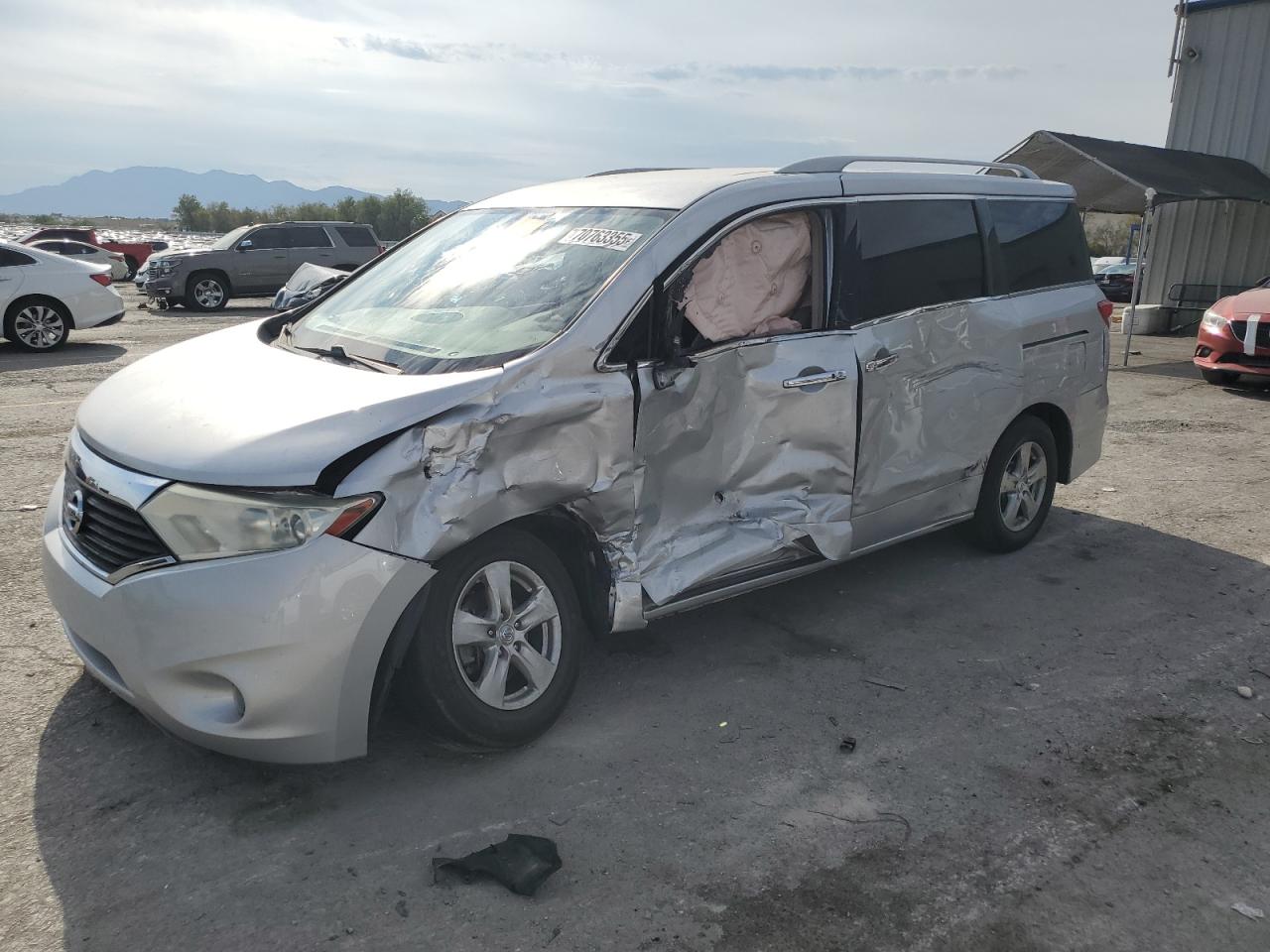 2016 Nissan Quest s S