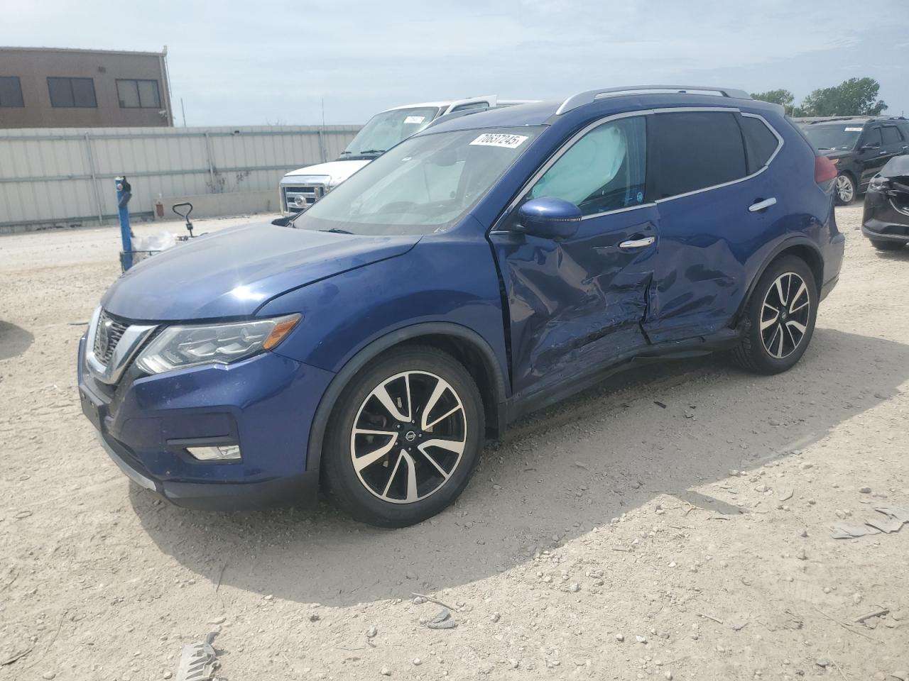 2018 Nissan Rogue s S