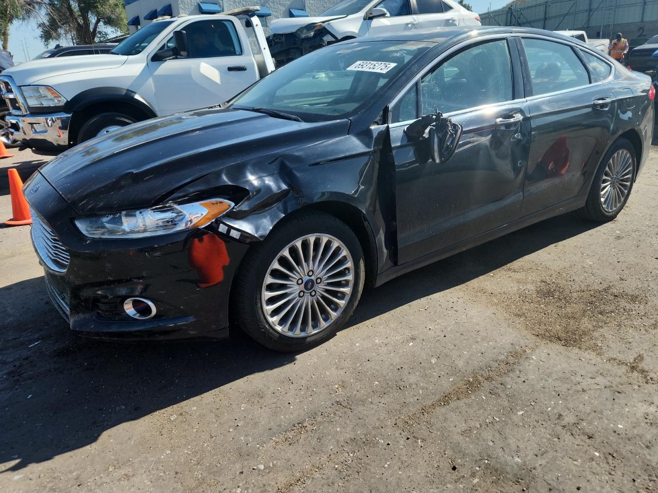 Ford Fusion tit