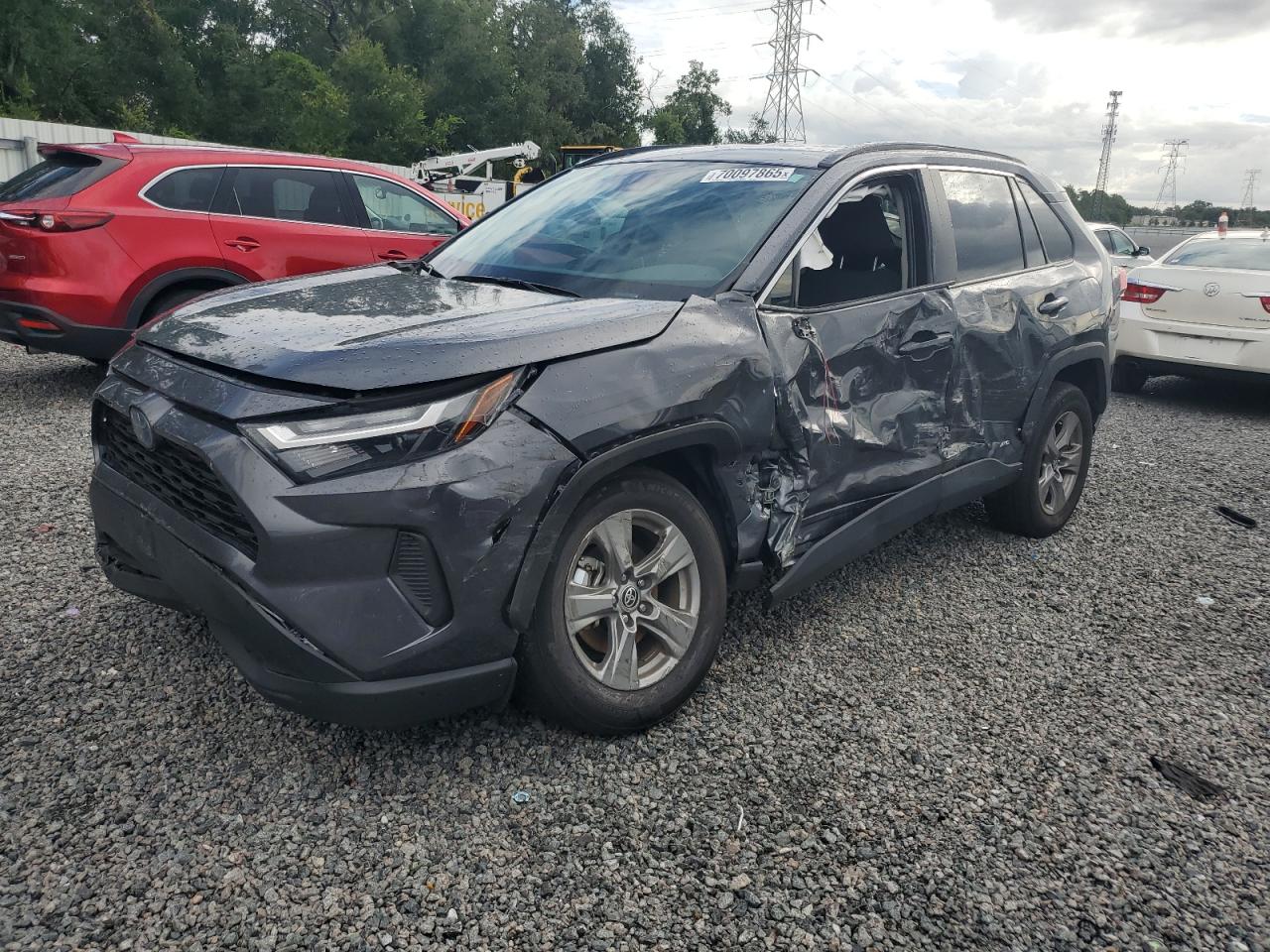 2024 Toyota Rav4 xle XLE