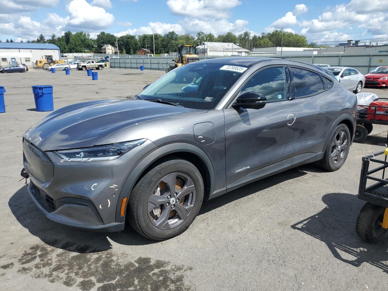 2023 Ford Mustang ma SELECT