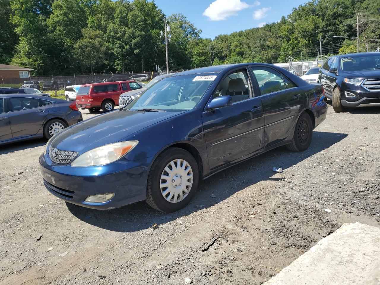 2003 Toyota Camry le LE