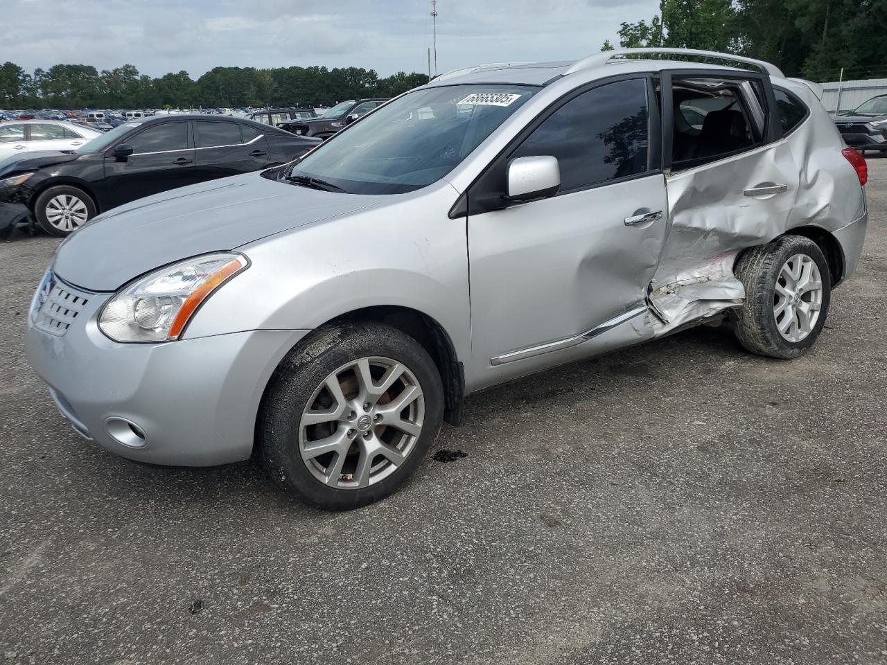 2012 Nissan Rogue s S