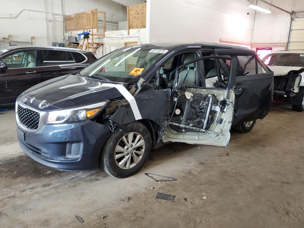 2017 Kia Sedona lx LX