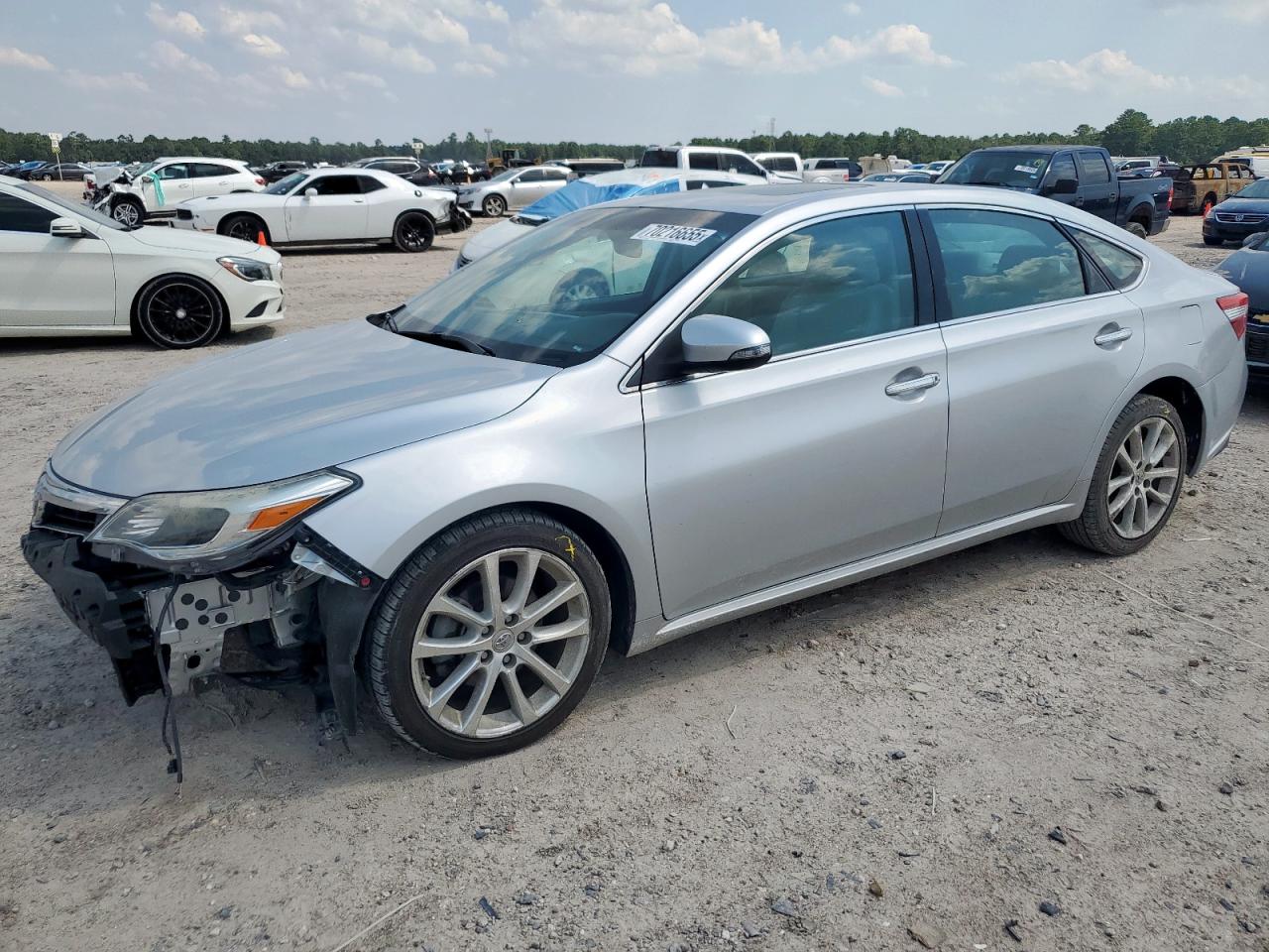 2013 Toyota Avalon base BASE
