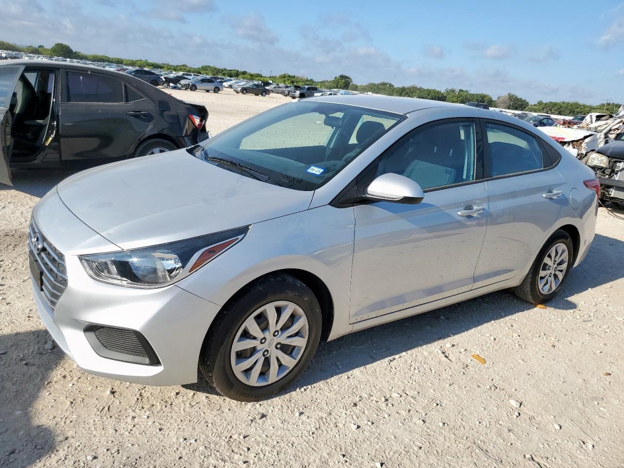 2022 Hyundai Accent se SE
