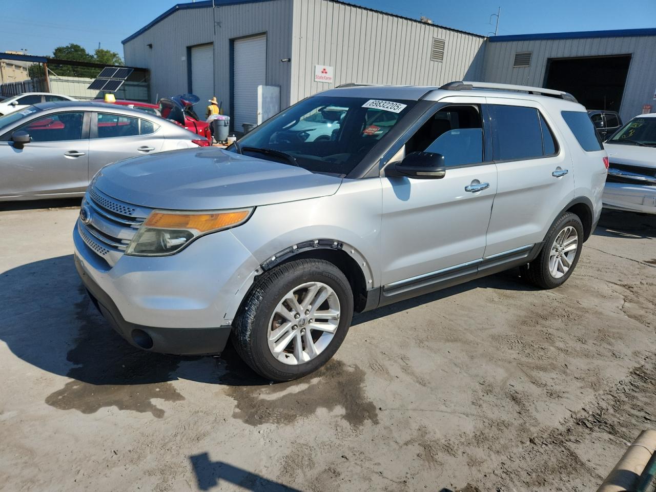 2011 Ford Explorer x XLT