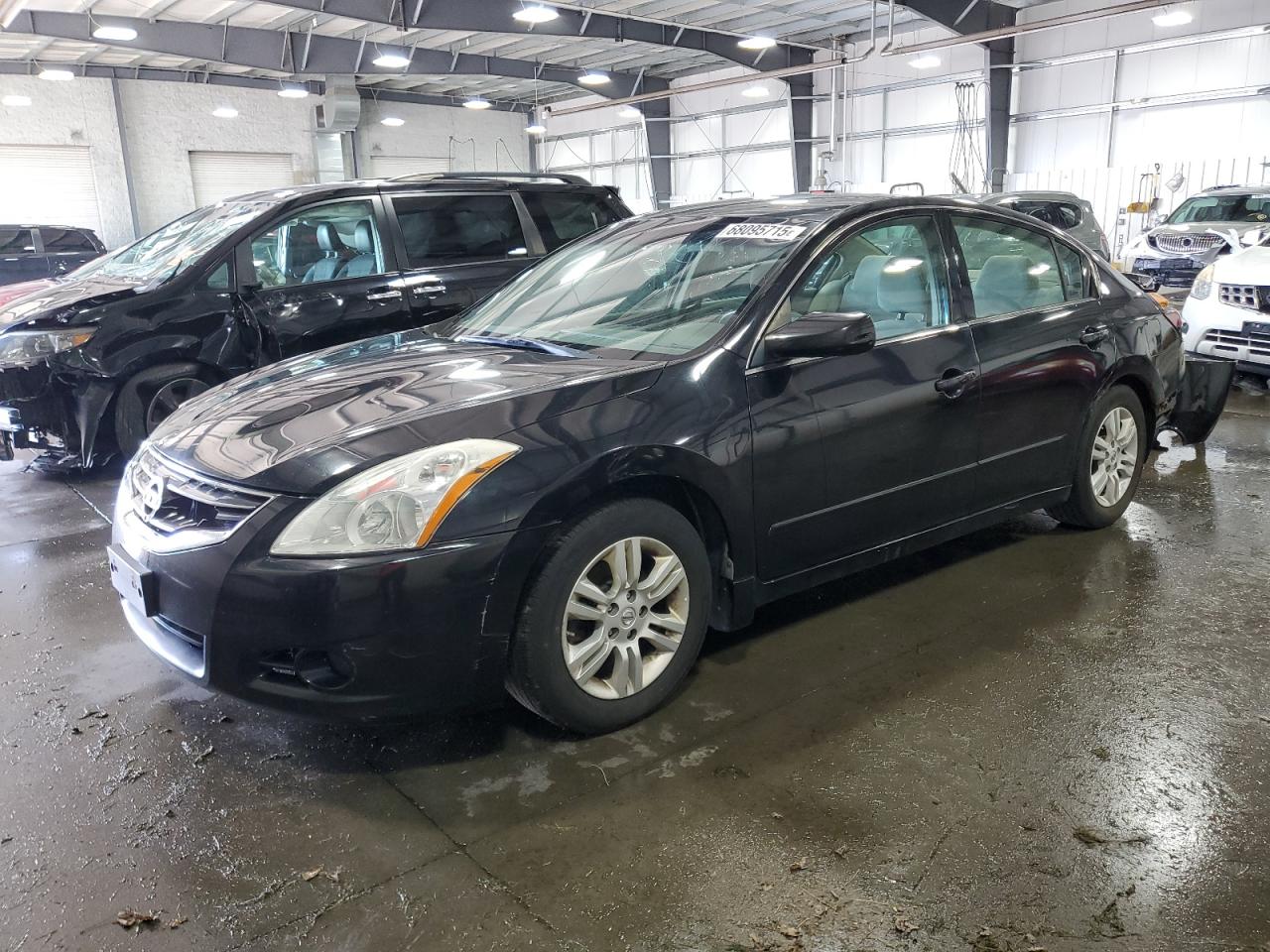 Nissan Altima bas