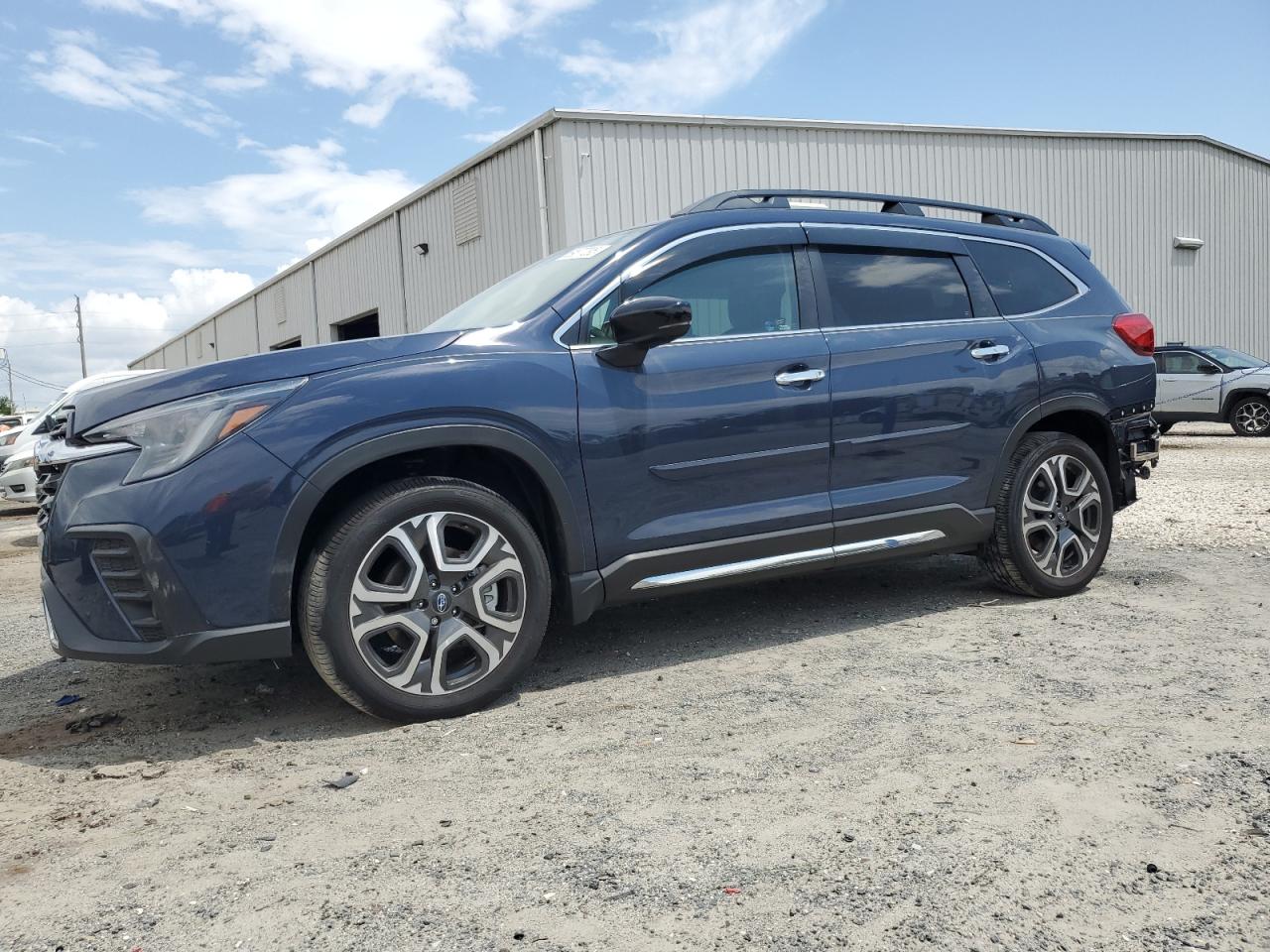 2025 Subaru Ascent tou TOURING