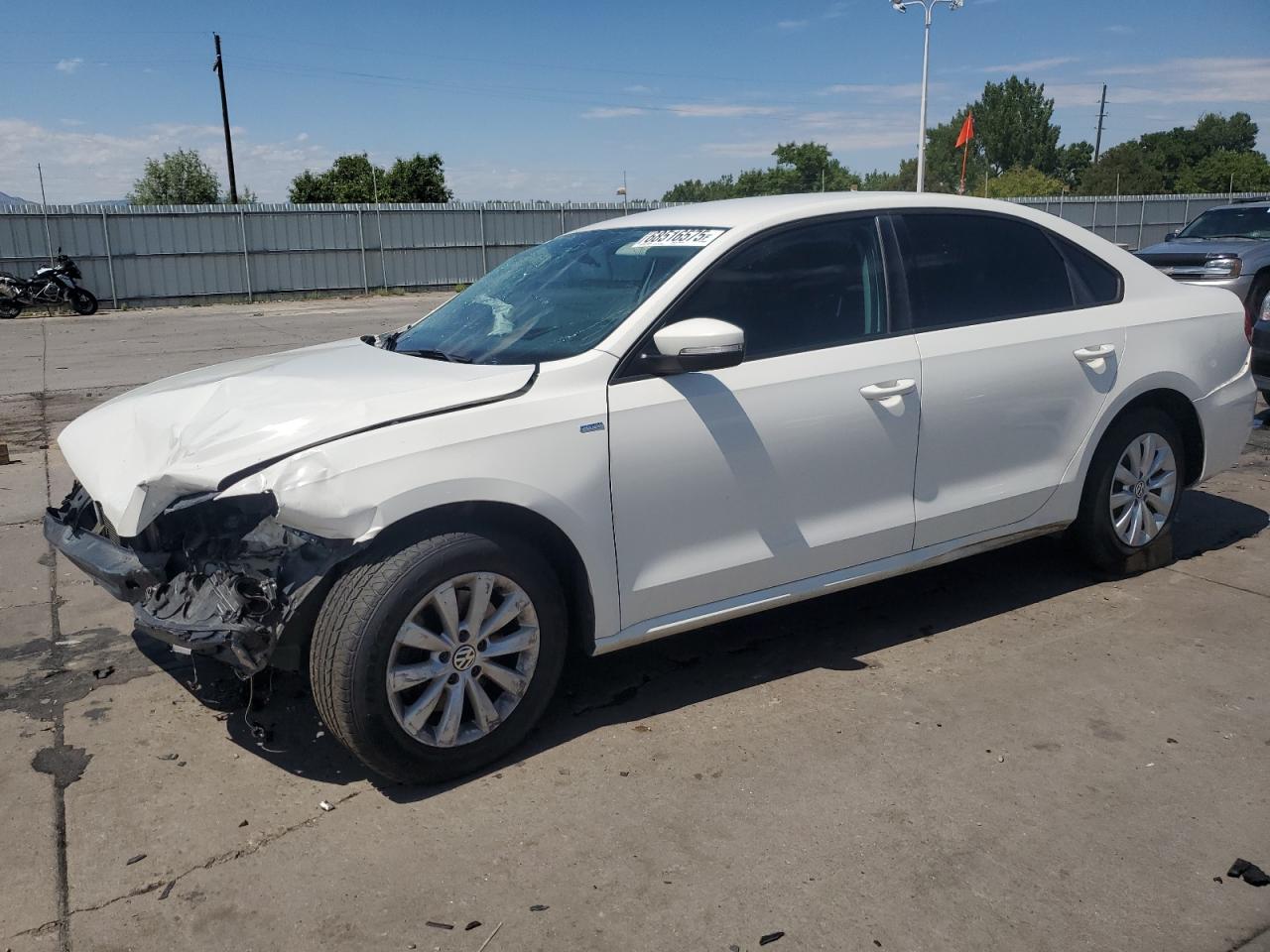 2014 Volkswagen Passat s S
