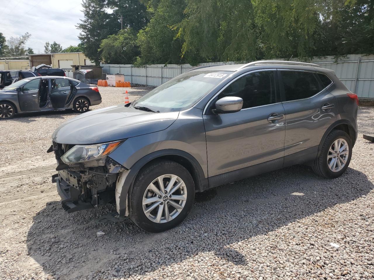 Nissan Rogue sport s