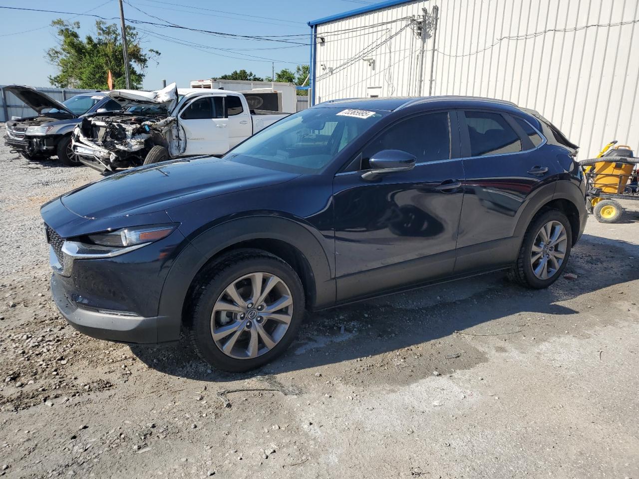 Mazda Cx-30 sele