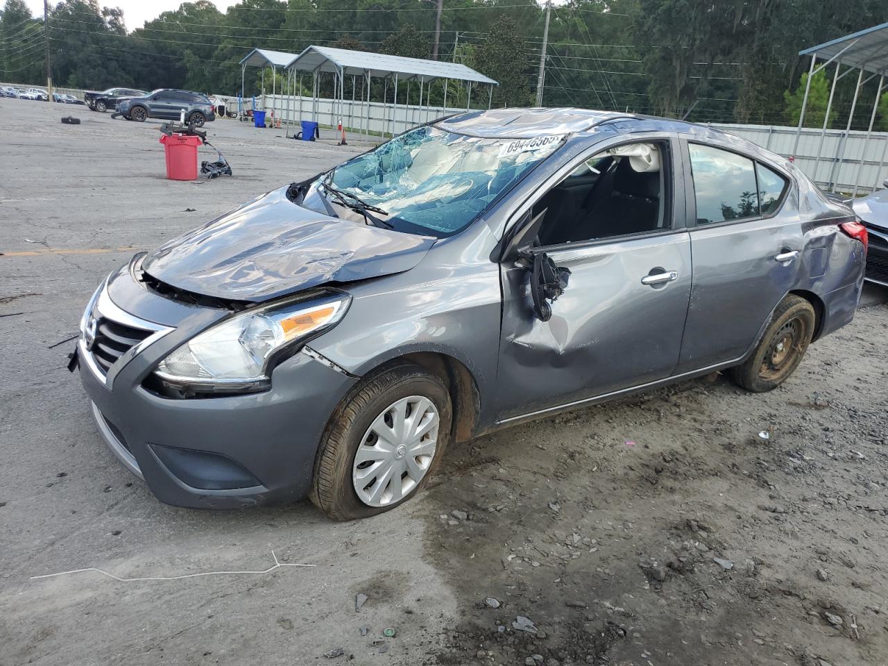 2019 Nissan Versa s S