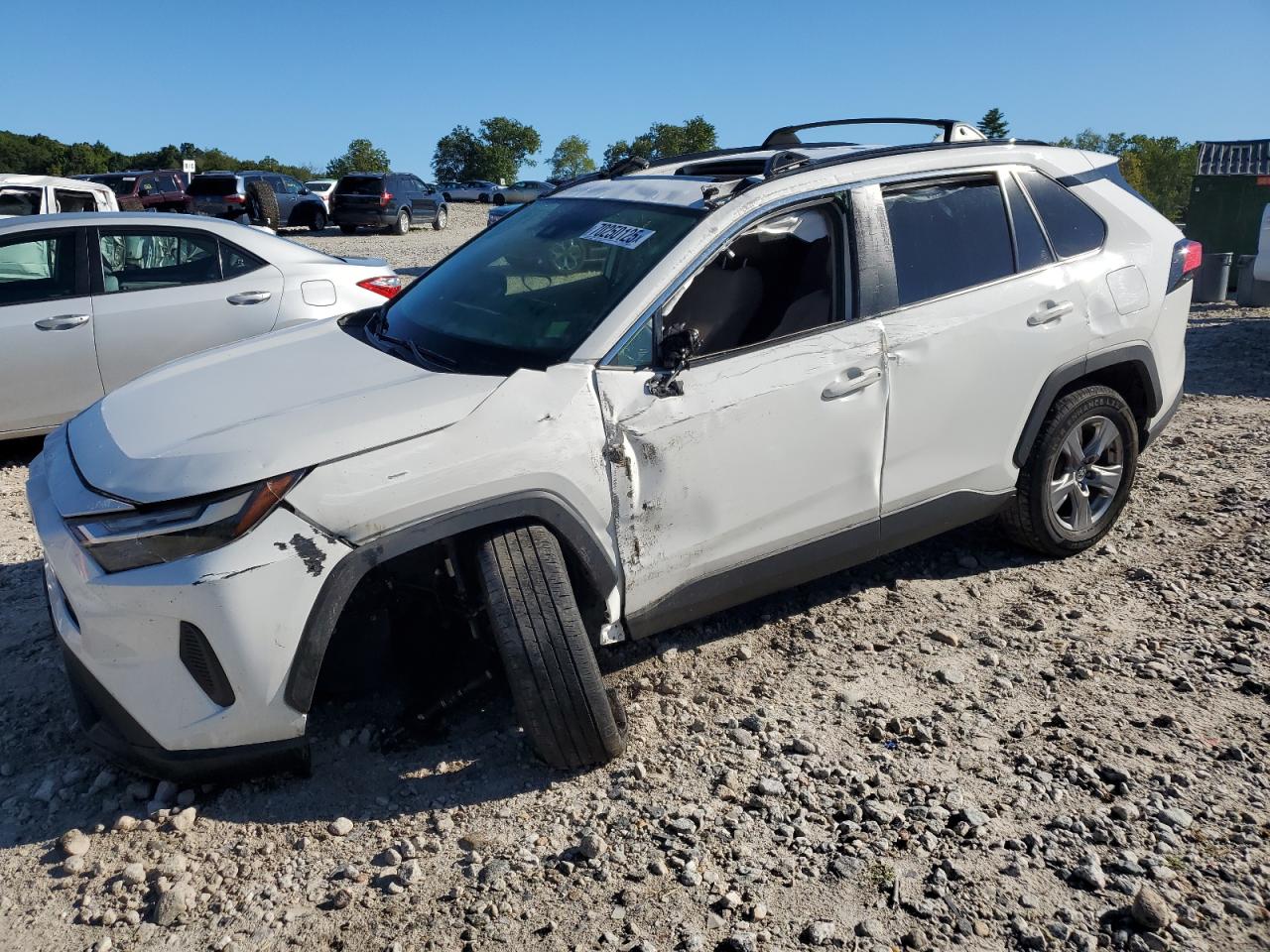 2022 Toyota Rav4 xle XLE