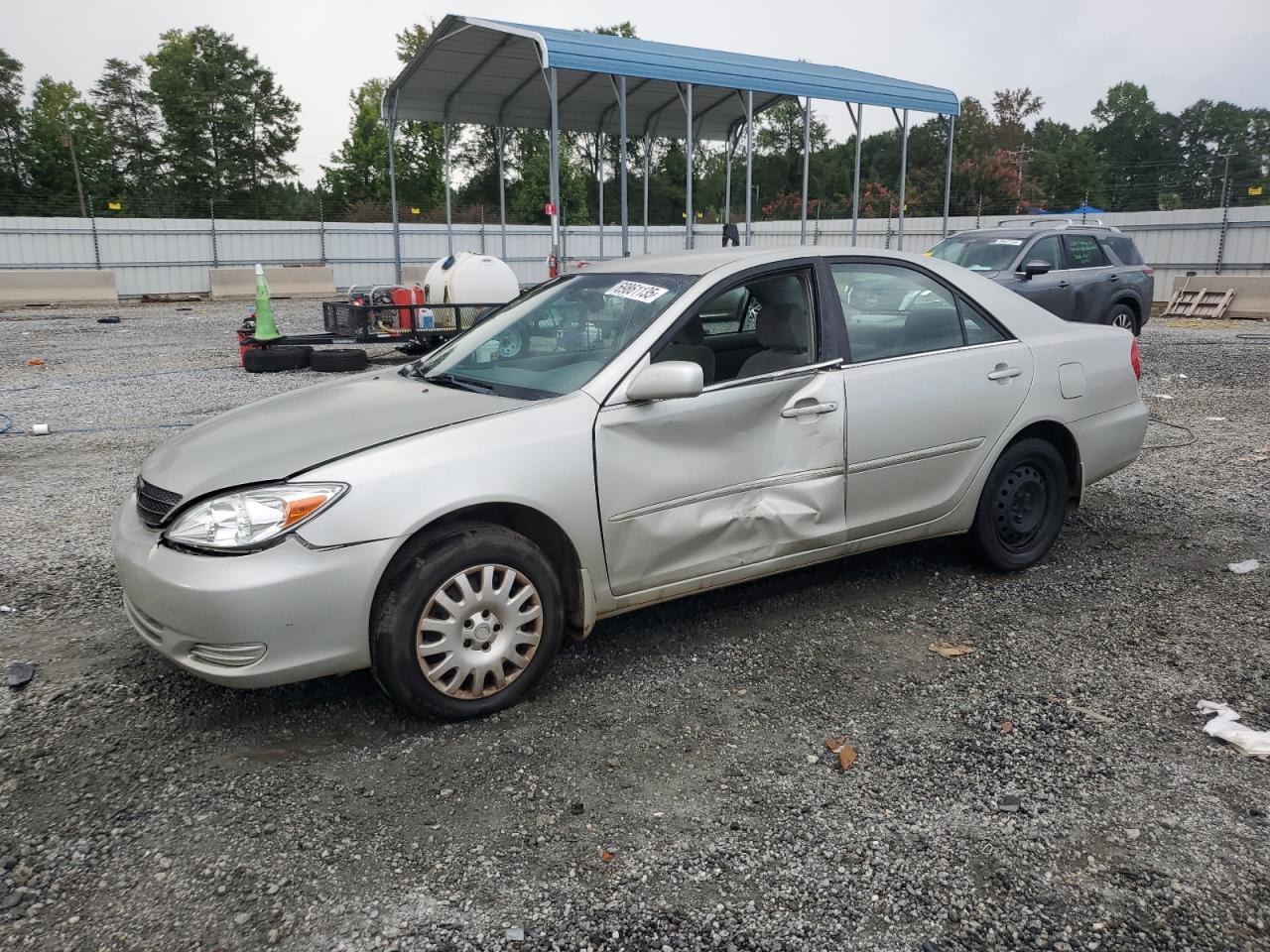 2002 Toyota Camry le LE