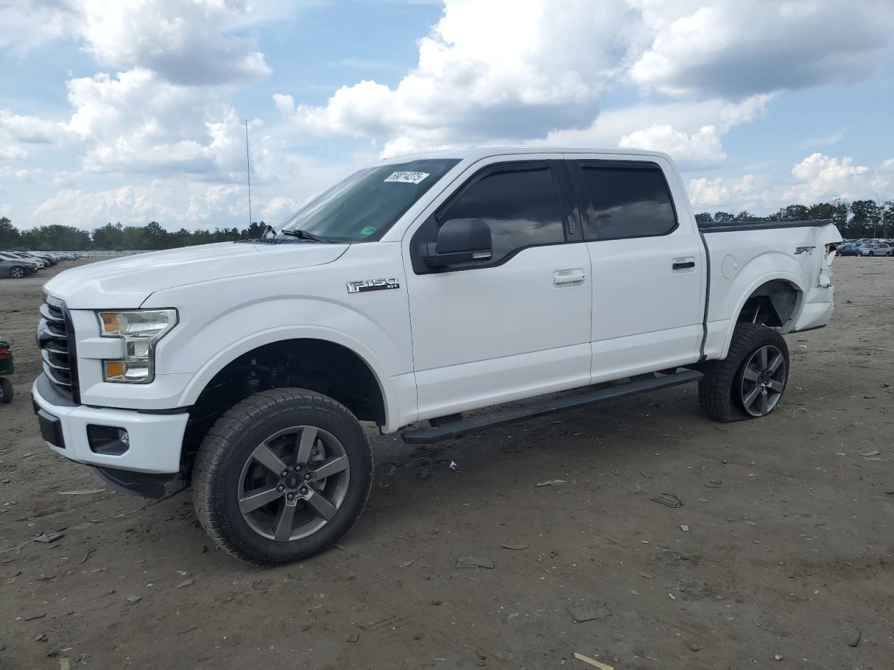 2016 Ford F150 super SUPERCREW
