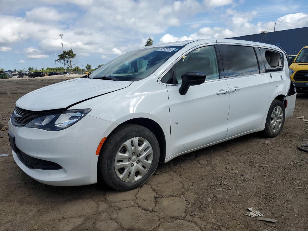 2024 Chrysler Voyager lx LX