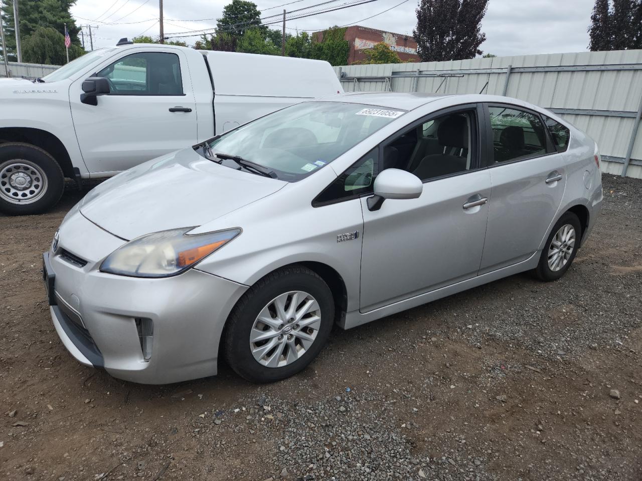 2012 Toyota Prius plug