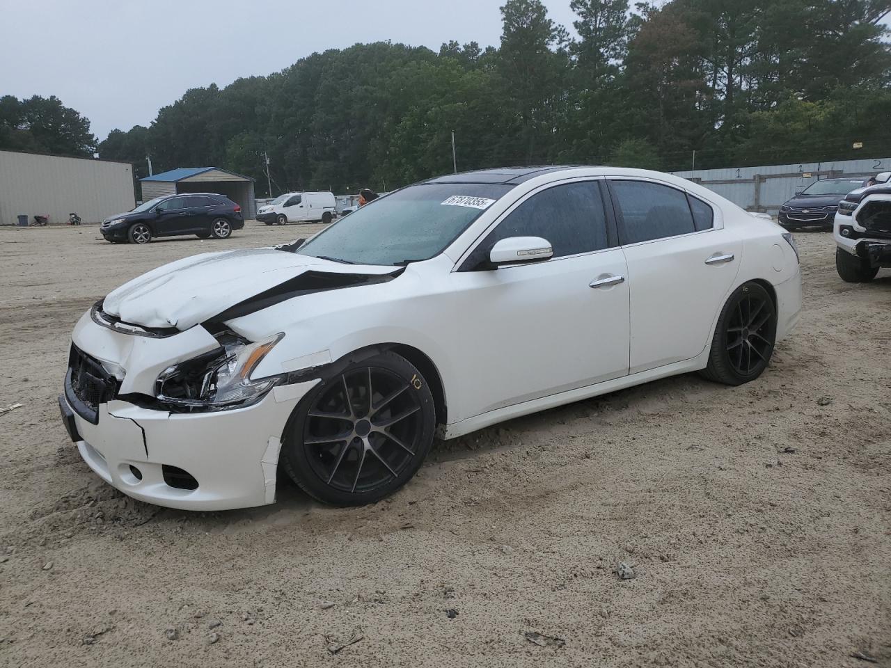 2013 Nissan Maxima s S