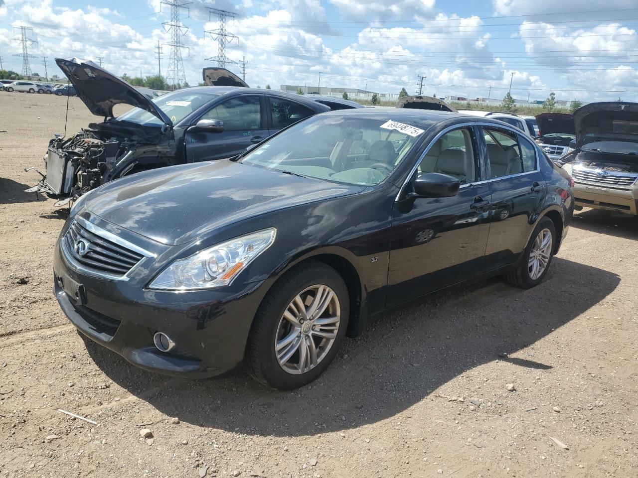 2015 Infiniti Q40