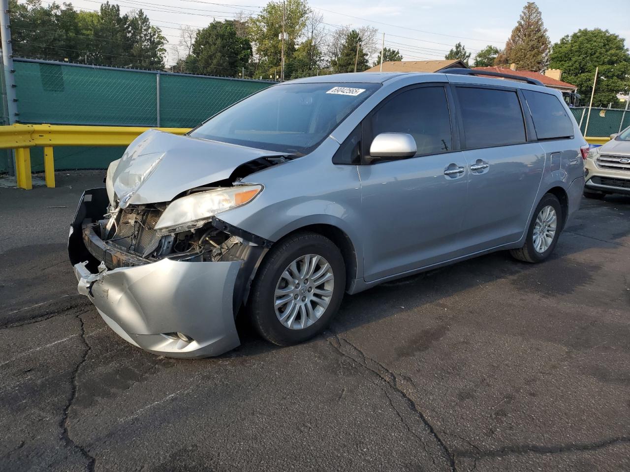 2015 Toyota Sienna xle XLE