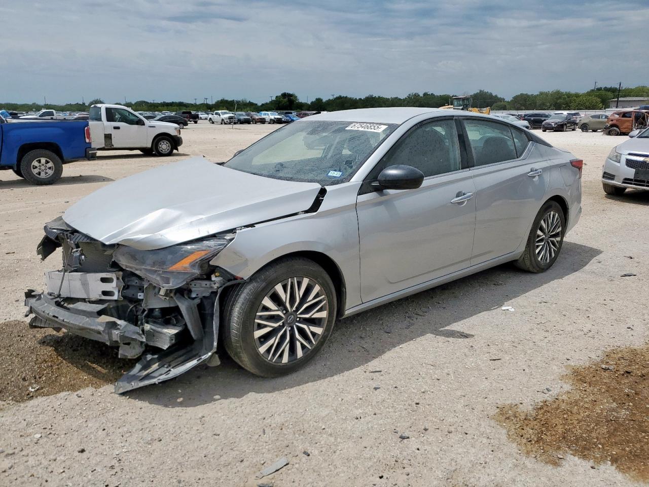 2024 Nissan Altima sv SV