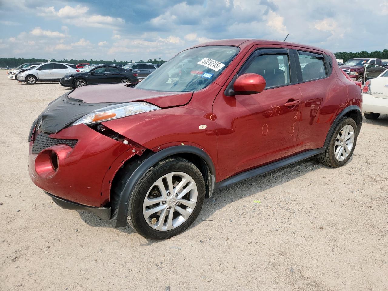 2013 Nissan Juke s S