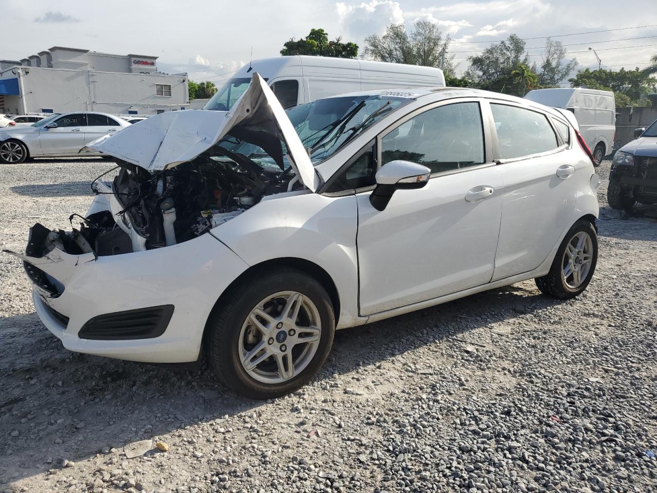 2018 Ford Fiesta se SE