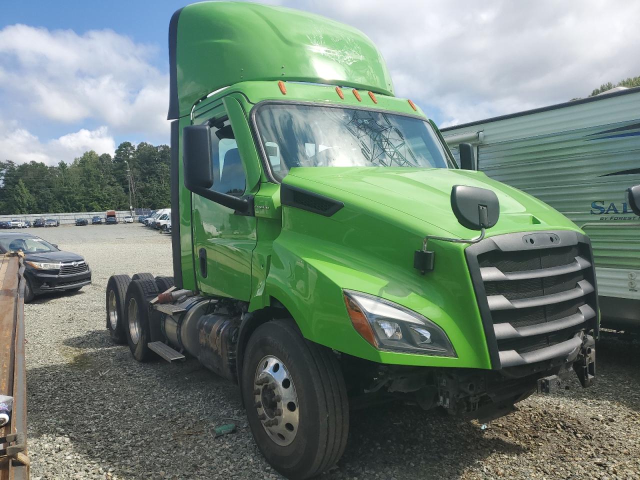 2022 Freightliner Cascadia