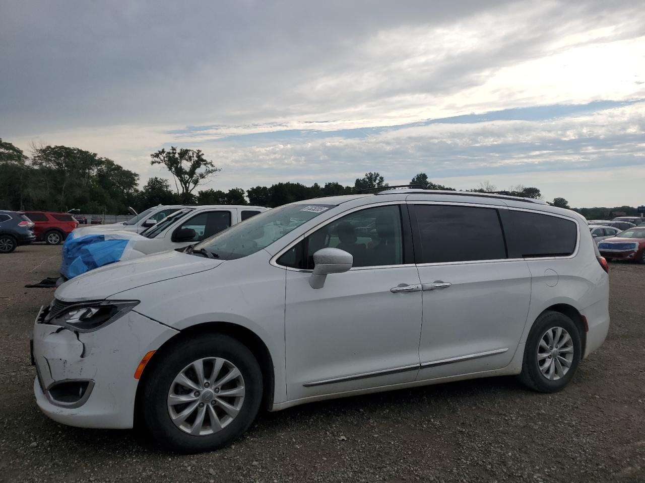 2019 Chrysler Pacifica t TOURING L