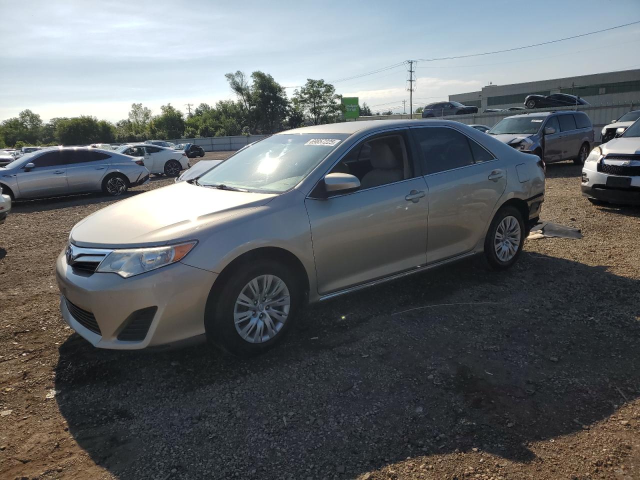 2014 Toyota Camry l L