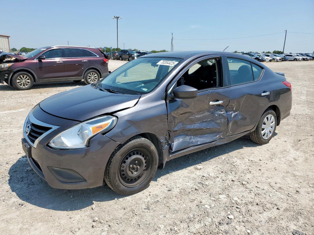 2015 Nissan Versa s S