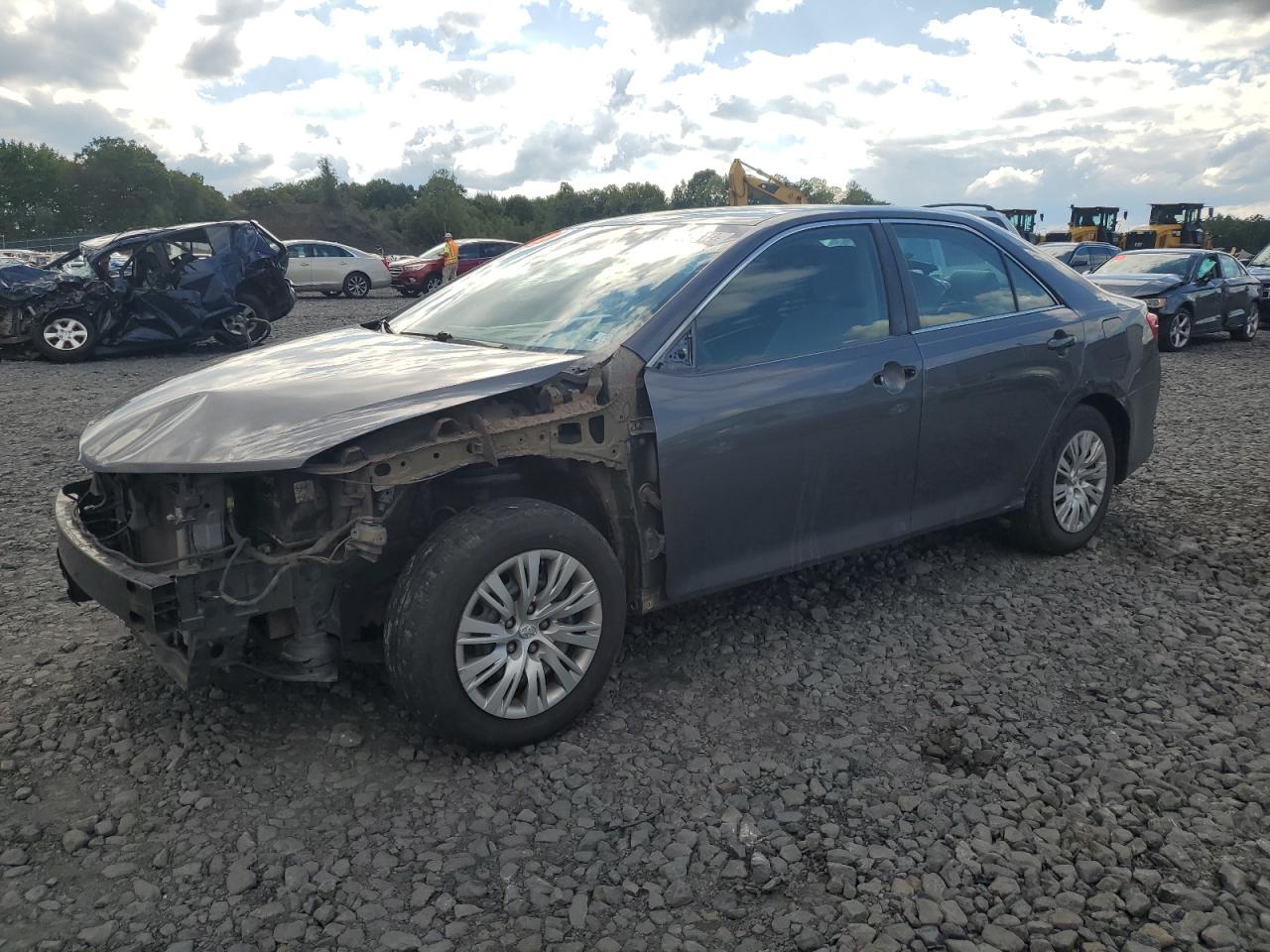 2014 Toyota Camry l L
