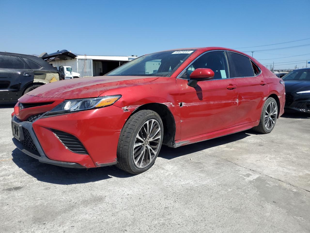 2020 Toyota Camry se SE