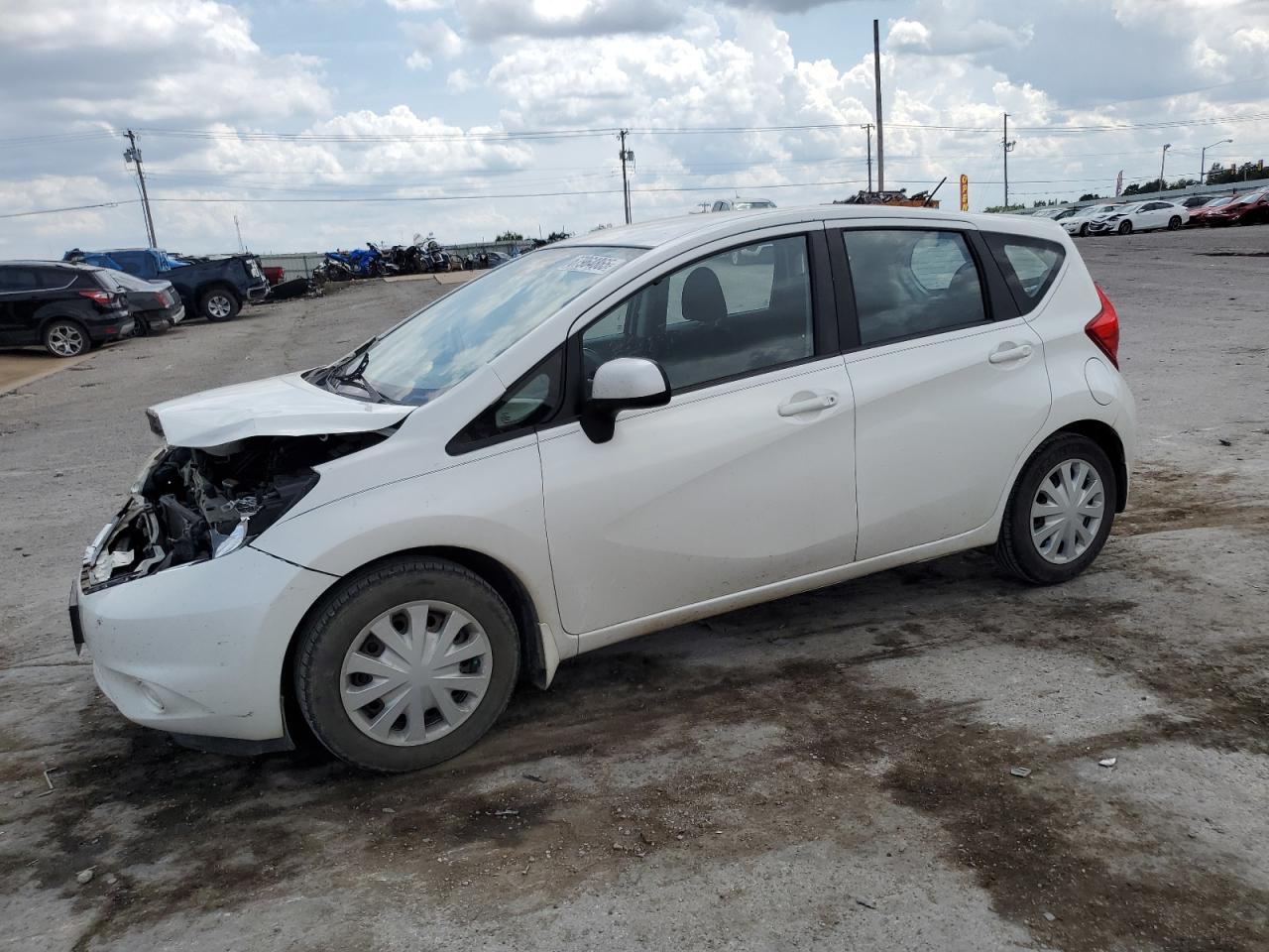 2014 Nissan Versa note s S