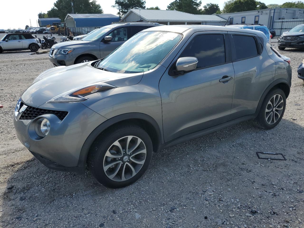 2017 Nissan Juke s S